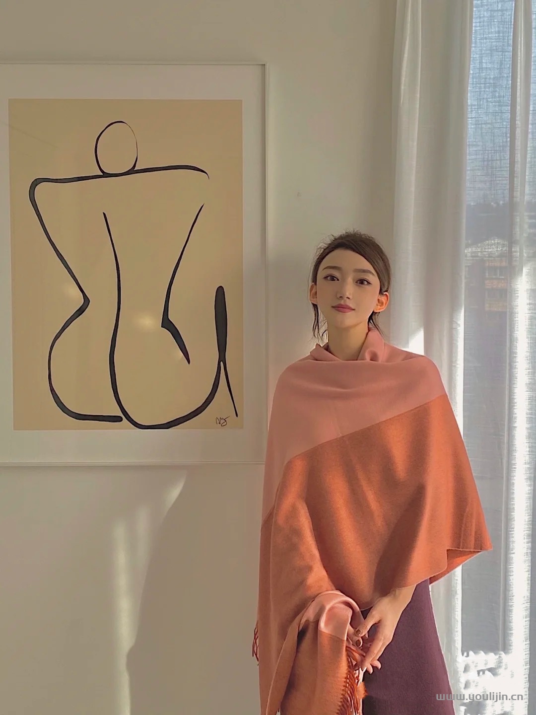 女士围巾的各种围法，冬天围巾这样系，优雅又好看